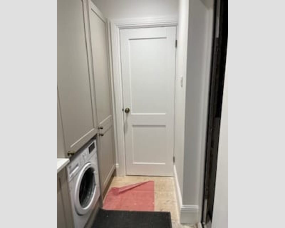 1981 x 762 x 44mm FD30 (30") Modern White Shaker 2 Panel Prefinished Internal Fire Doors